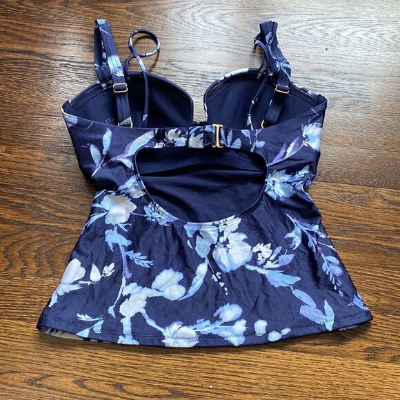 Athleta Aqualuxe Print Square Plunge Tankini - Size XS - Picture 4 of 10